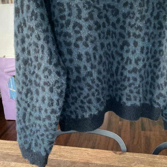 Rails Chance sweater boxy in forest jaguar size small - Picture 4 of 7